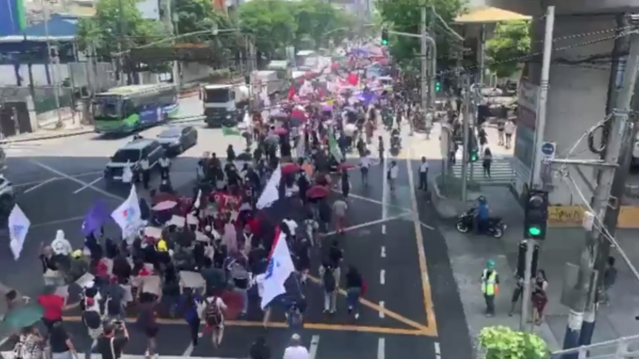 জ্বালানির দাম বৃদ্ধিতে ফিলিপাইনে বিক্ষোভ