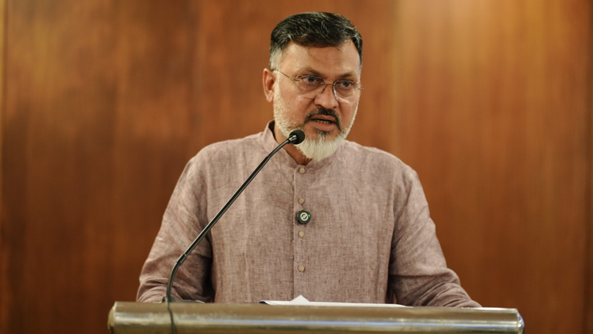 পথচারীদের নিরাপত্তায় ফুটপাত দখলমুক্ত করছি: ডিএনসিসি প্রশাসক