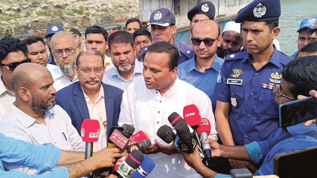 ঈদযাত্রায় ফেরি ও লঞ্চে এবার অভিযোগ নেই: নৌপরিবহন প্রতিমন্ত্রী