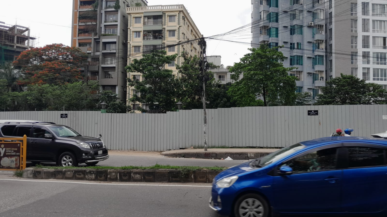 রাজউকের ১৫০ কোটি টাকার জমিতে ‘নিকেতন লেডিস পার্ক’ কার স্বার্থে (1)
