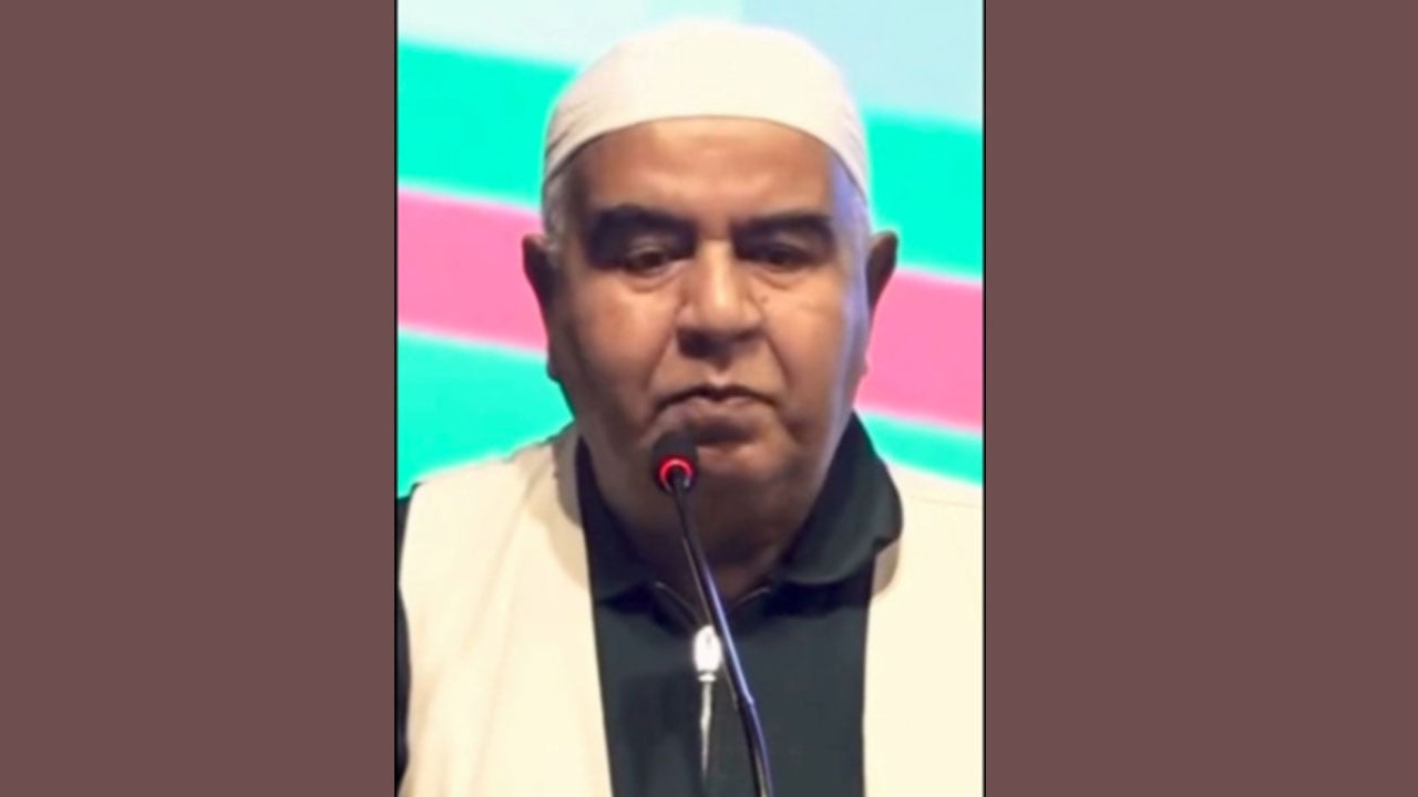 ‘গভমেন্ট আমাদের, আগের ডিসিকে আমরা বদলি করে দিয়েছি’