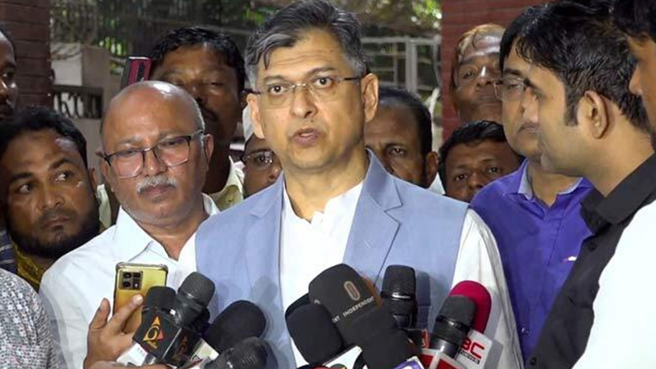 সাংবিধানিকভাবে সংবিধান সংস্কার পরিষদের অস্তিত্ব নেই: স্বরাষ্ট্রমন্ত্রী