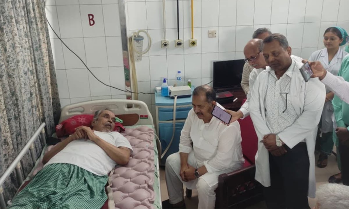 সাংবাদিকদের অবসর ভাতা বাস্তবায়নে কাজ করছে সরকার: তথ্যমন্ত্রী