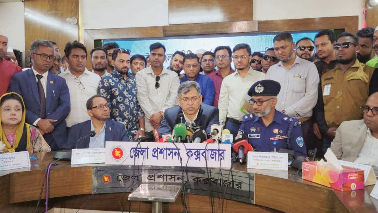 হাদি হত্যার দুই আসামিকে দেশে ফেরানোর উদ্যোগ নেওয়া হচ্ছে: স্বরাষ্ট্রমন্ত্রী