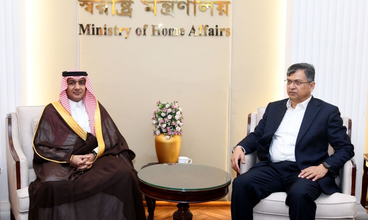 সৌদিতে থাকা ২২ হাজার রোহিঙ্গাকে পাসপোর্ট দেওয়া হয়েছে: স্বরাষ্ট্রমন্ত্রী