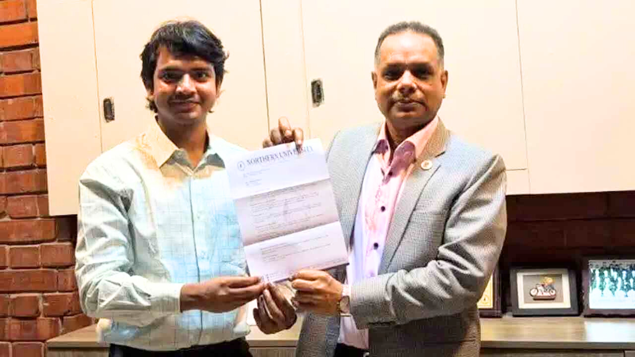 বিশ্ববিদ্যালয়ের শিক্ষক হলেন ডাকসুর সেই ভিপি প্রার্থী শামীম