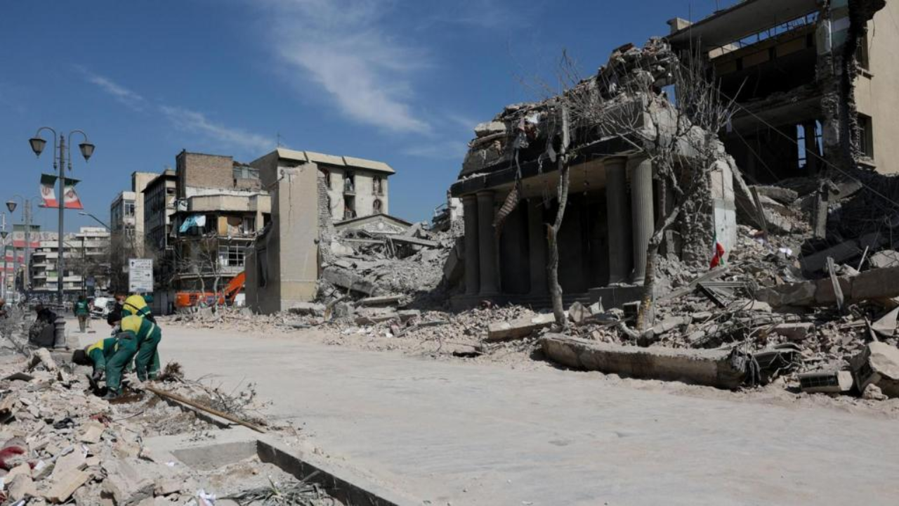 ইরানে নিহতের সংখ্যা ১,০০০ ছাড়ালো