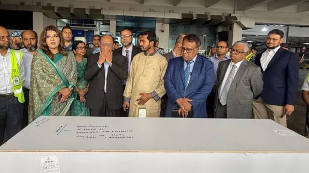 ইরান যুদ্ধ: দুবাইয়ে নিহত আহমেদ আলীর মরদেহ দেশে পৌঁছেছে