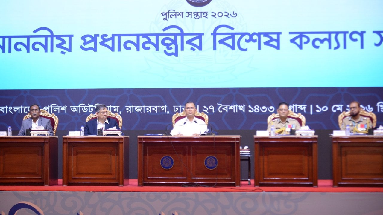 সম্মানজনক পদোন্নতি পাবেন কিছু পুলিশ সদস্য: স্বরাষ্ট্রমন্ত্রী