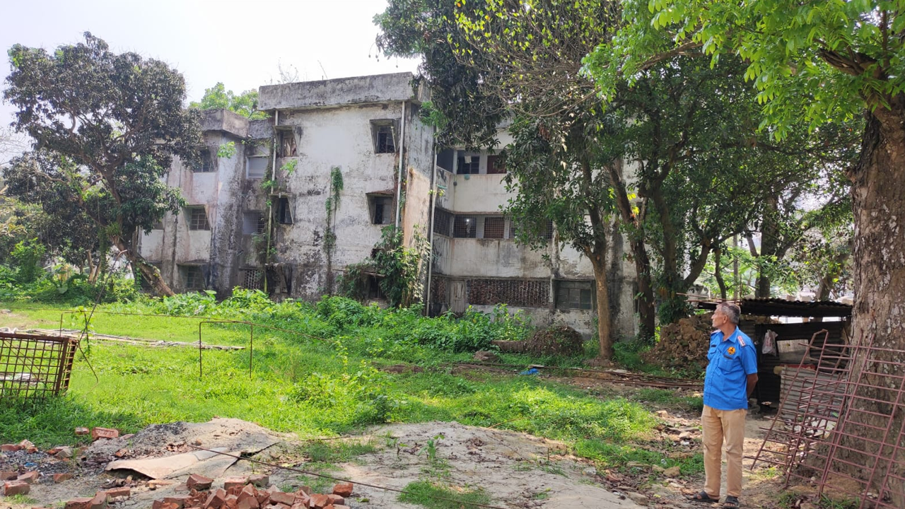 স্মৃতিতে অমলিন ঘোড়াশালের সেই কলোনি - 2