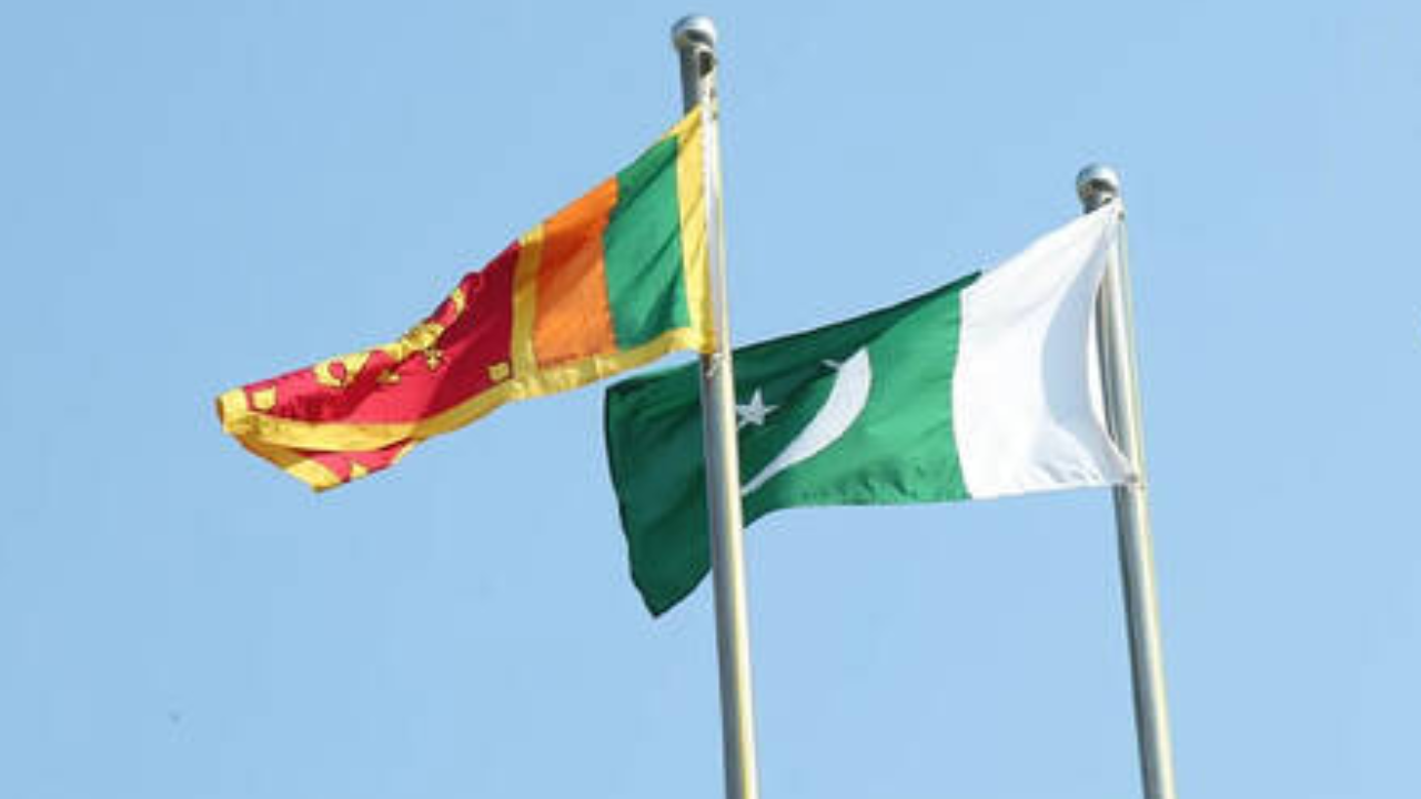 ‘নেগেটিভ ভিসা’ তালিকা থেকে পাকিস্তানের নাম প্রত্যাহার শ্রীলঙ্কার