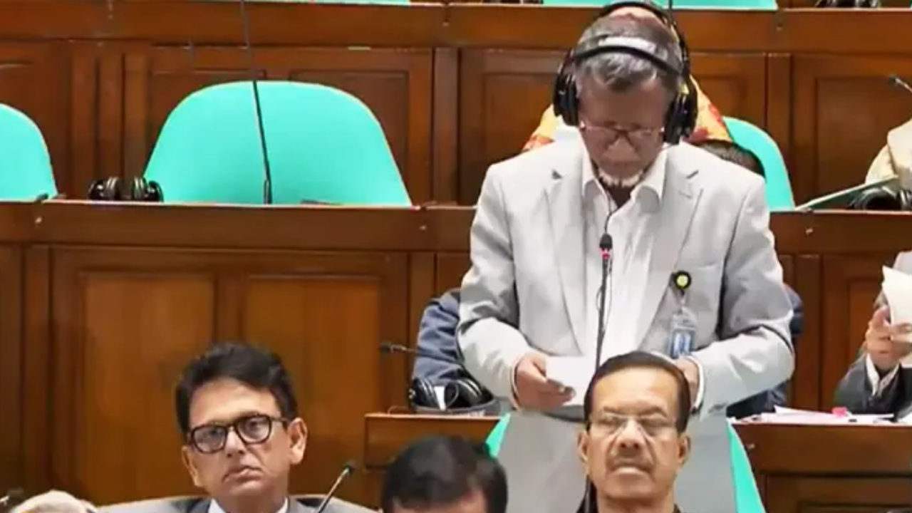 ছয় মাসের মধ্যে জনপ্রশাসন মন্ত্রণালয়ের ২৮৭৯ পদে নিয়োগ: সংসদে প্রতিমন্ত্রী