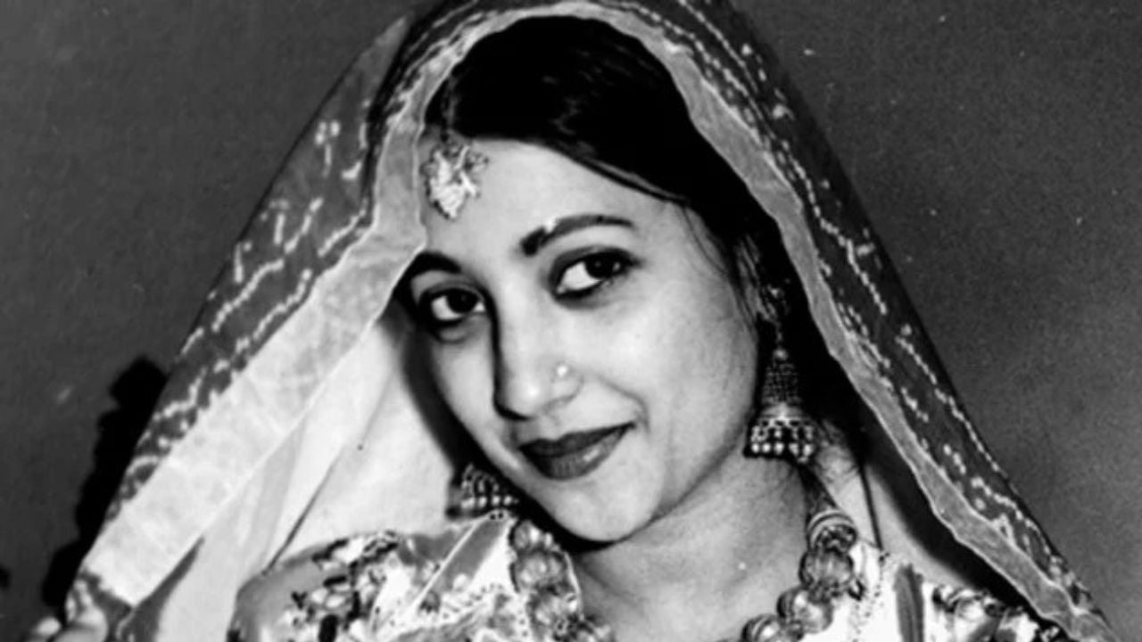 মহানায়িকা সুচিত্রা সেনের ১২ অজানা অধ্যায়