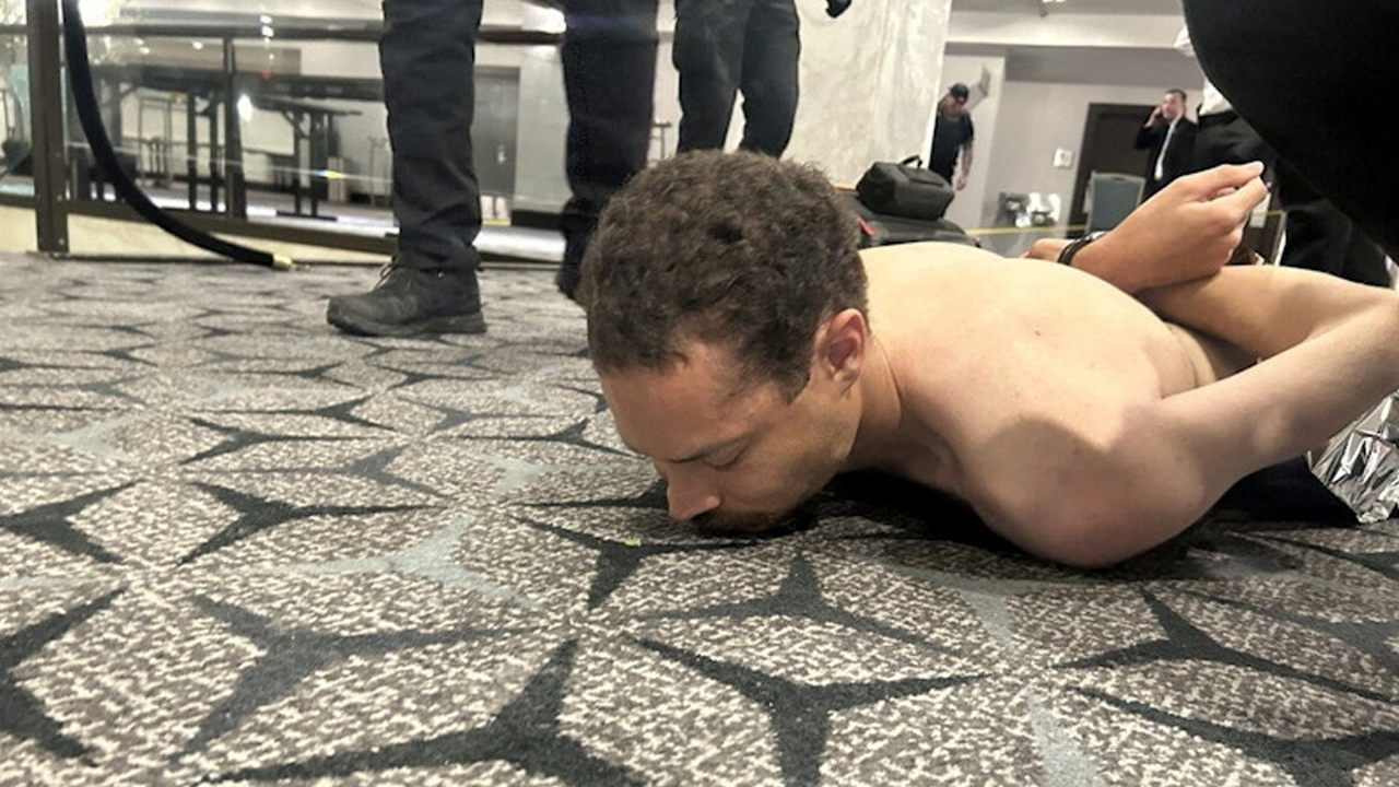 ট্রাম্পের অনুষ্ঠানে গুলি চালানো কে এই টমাস অ্যালেন