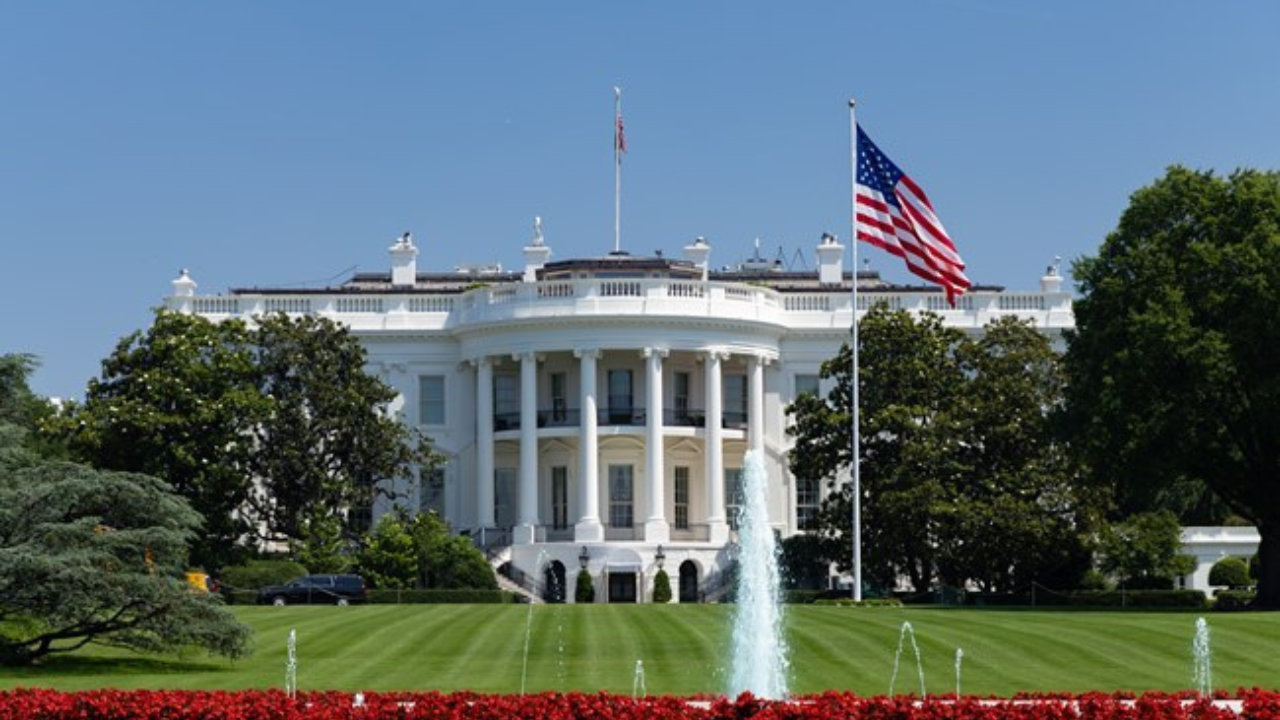 ইরান যুদ্ধ বন্ধে পাকিস্তানে বৈঠকের প্রস্তুতি নিচ্ছে যুক্তরাষ্ট্র