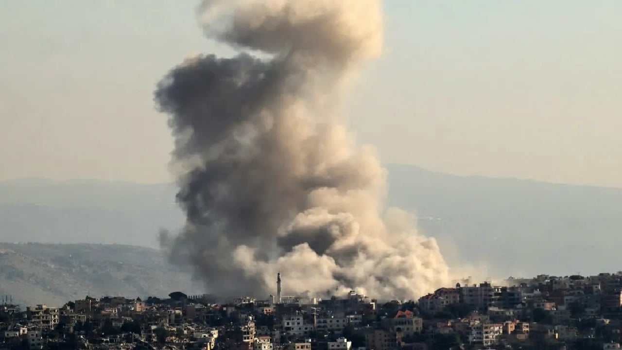 লেবাননে দখল অব্যাহত রেখে আলোচনায় ইসরায়েল