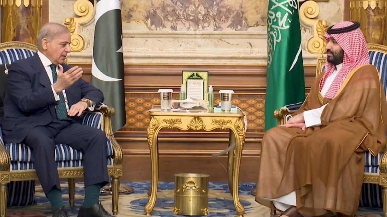 যুক্তরাষ্ট্র–ইরান শান্তি আলোচনা নিয়ে সৌদি–পাকিস্তান বৈঠক