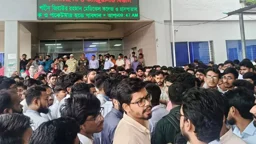 শজিমেকে ইন্টার্ন চিকিৎসকদের কর্মবিরতি, বহির্বিভাগে সেবা বন্ধ
