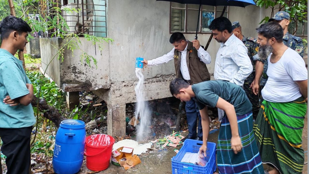 নকল আইসক্রিম তৈরিসহ নানা অনিয়ম, ভেনিস কারখানাকে ২ লাখ টাকা জরিমানা