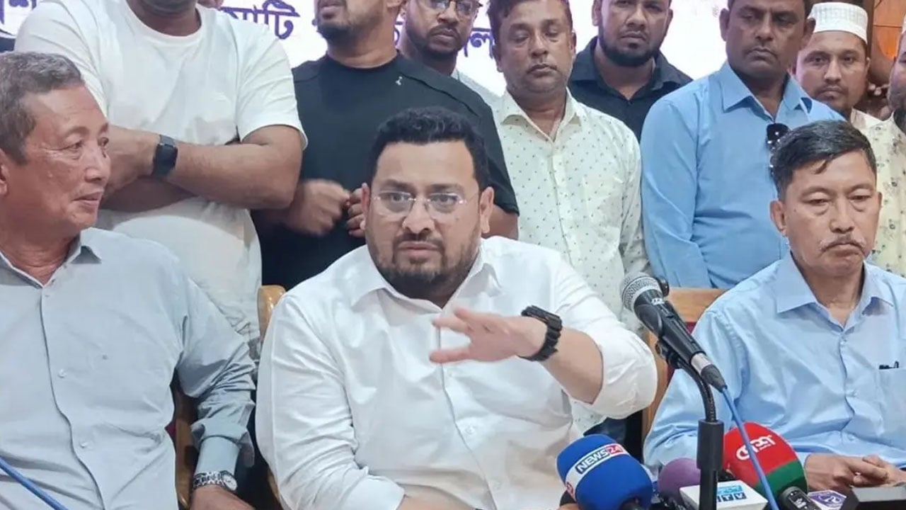 দুর্নীতির আলামত দেখলেই কঠিন ব্যবস্থা: প্রতিমন্ত্রী মীর হেলাল