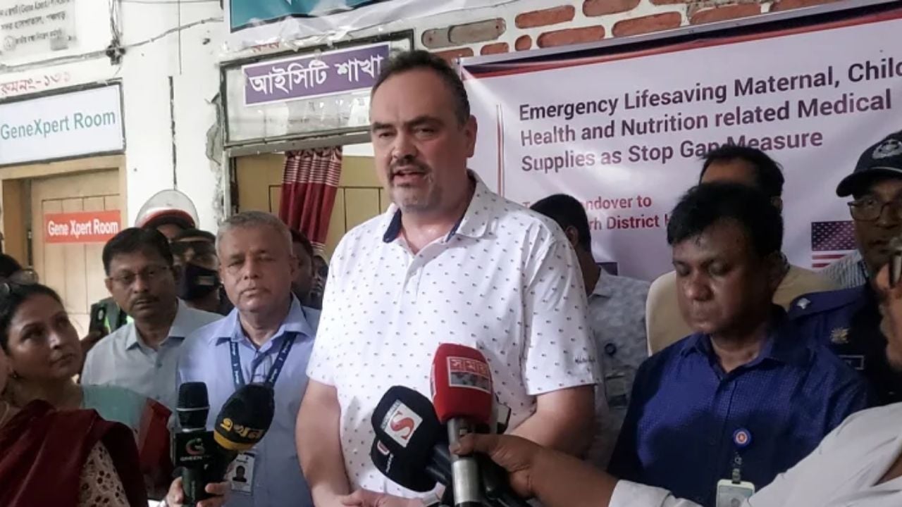 বাংলাদেশকে ২৪ লাখ ডলারের চিকিৎসা সরঞ্জাম দিচ্ছে যুক্তরাষ্ট্র