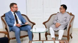 বাংলাদেশের জাহাজ নির্মাণশিল্পে বিনিয়োগে আগ্রহী ডেনিশ সংস্থা ‘মারস্ক লাইন’