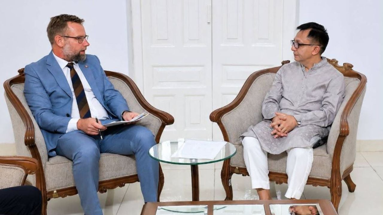বাংলাদেশের জাহাজ নির্মাণশিল্পে বিনিয়োগে আগ্রহী ডেনিশ সংস্থা ‘মারস্ক লাইন’