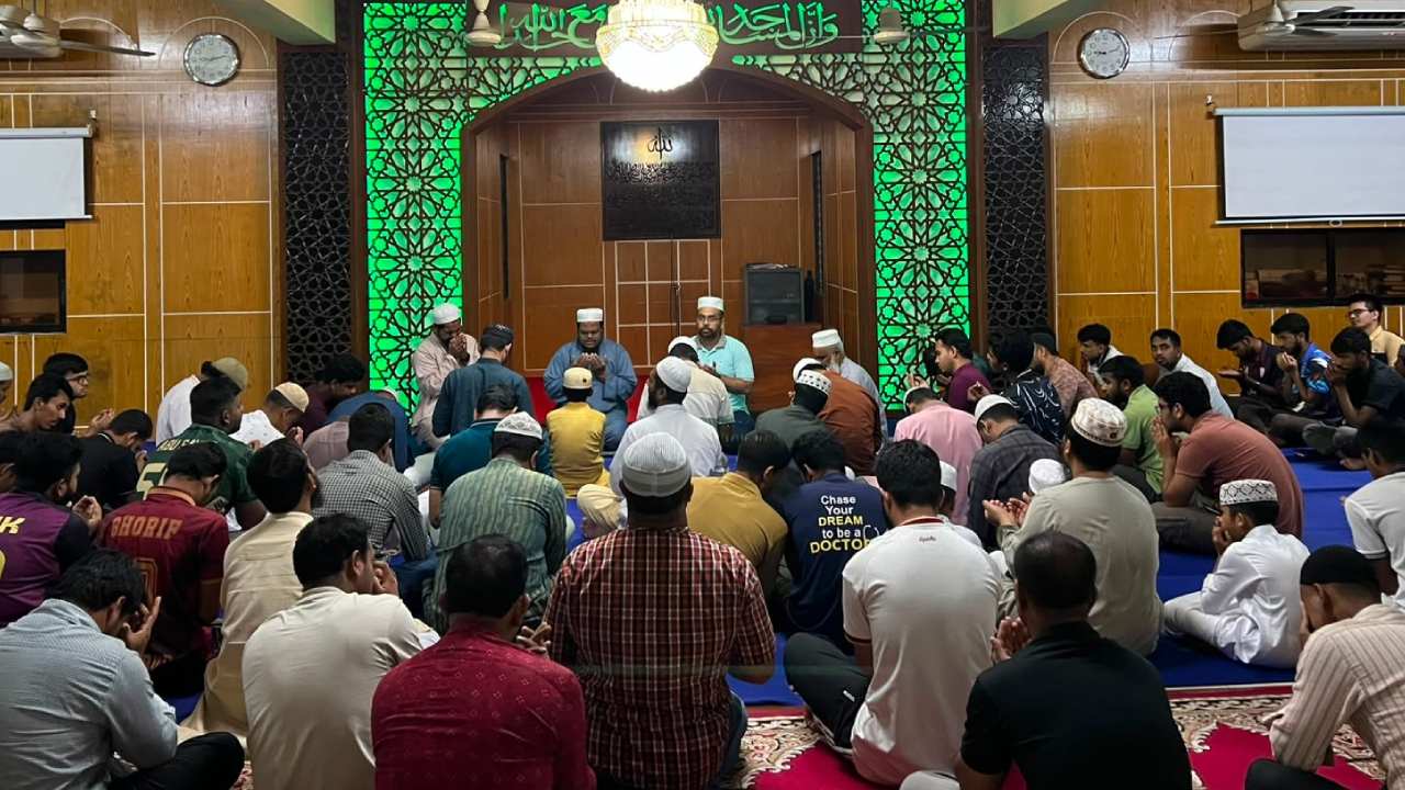 বেরোবিতে ঈদে মিলাদুন্নবী পালিত