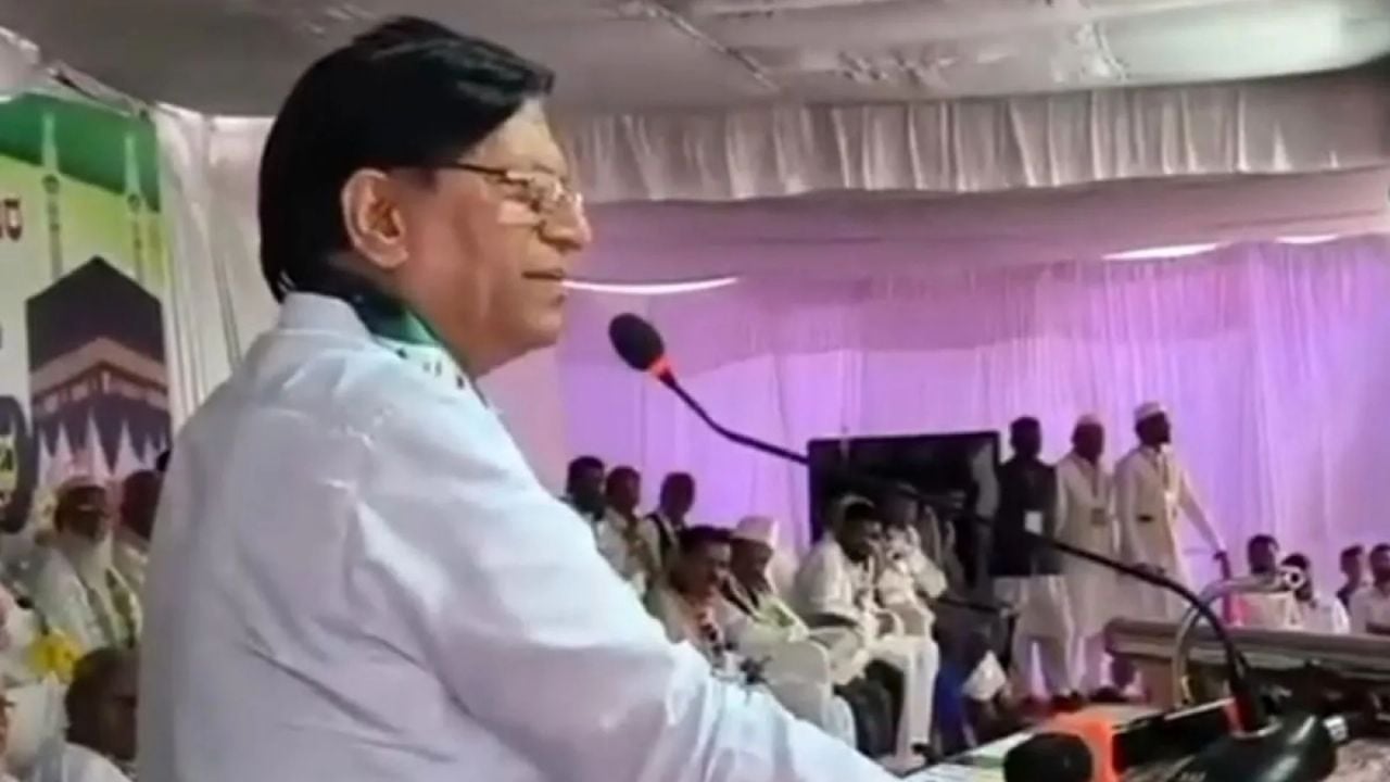 ভারতে ইসলামকে শ্রেষ্ঠ ধর্ম বলে বিজেপির তোপের মুখে মন্ত্রী