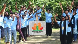 নারীদের চাকরি দিচ্ছে ম্যানুষের জন্য ফাউন্ডেশন