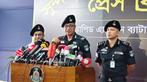 সুন্দরবনে চার-পাঁচটি দস্যু বাহিনী সক্রিয় রয়েছে: র্যাব মহাপরিচালক