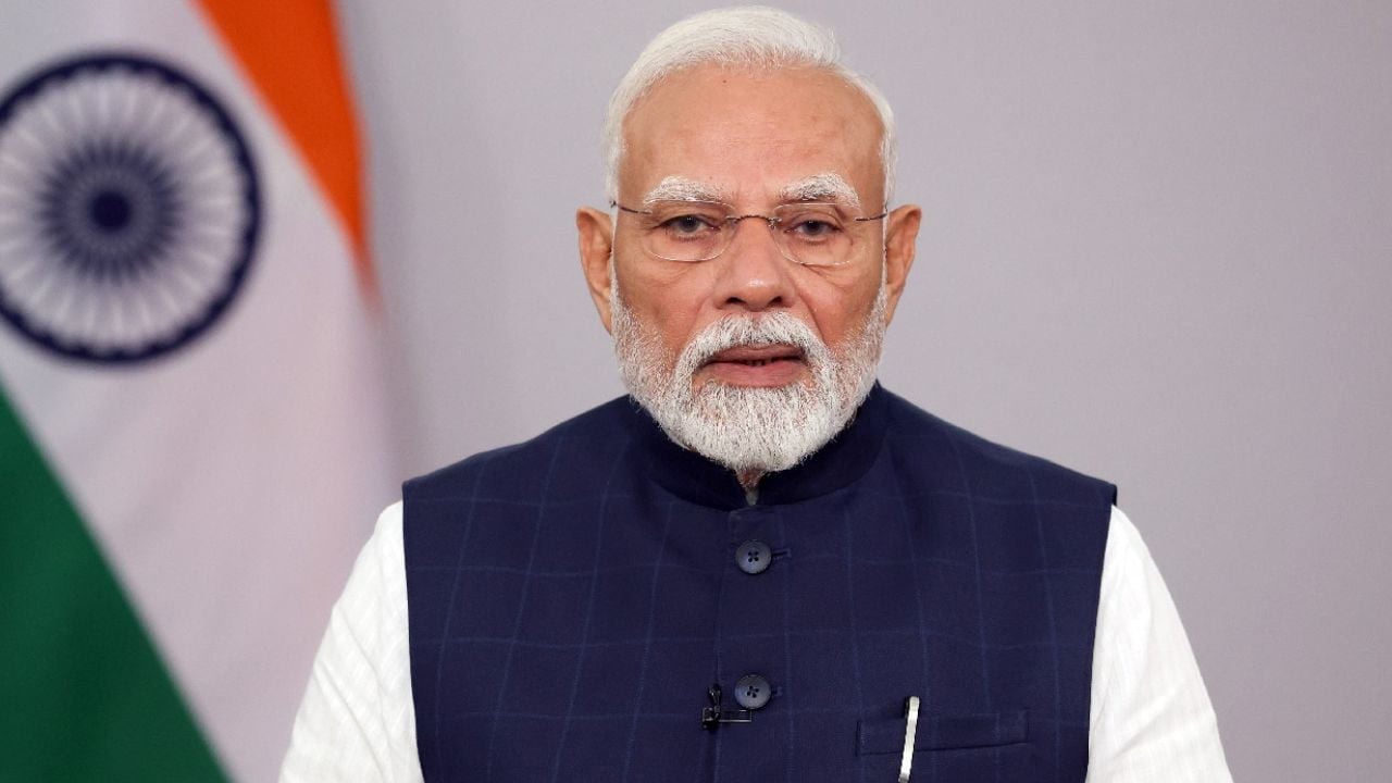 ‘ঈদ মোবারক’ লিখে ঈদে মিলাদুন্নবীর শুভেচ্ছা জানালেন মোদি